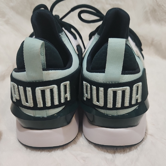 Puma Women's Sneakers in Light Green and Black - Picture 2 of 7